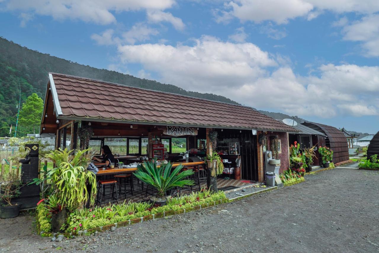 Отель The Polumb Garden Bedugul Табанан Экстерьер фото