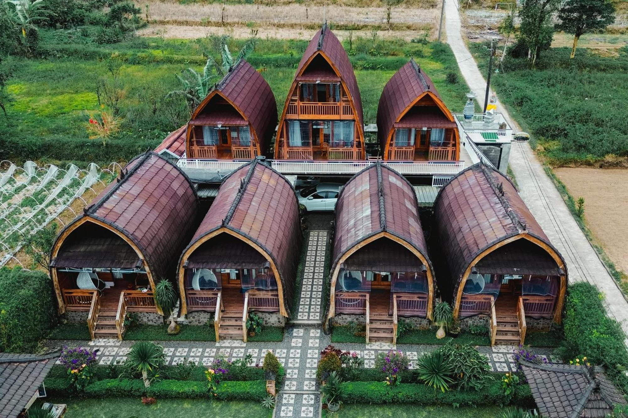 Отель The Polumb Garden Bedugul Табанан Экстерьер фото